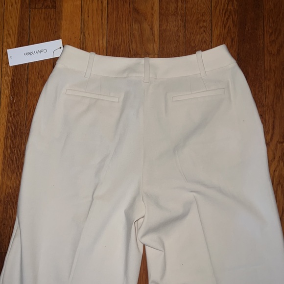 Women’s Slacks - Picture 4 of 5